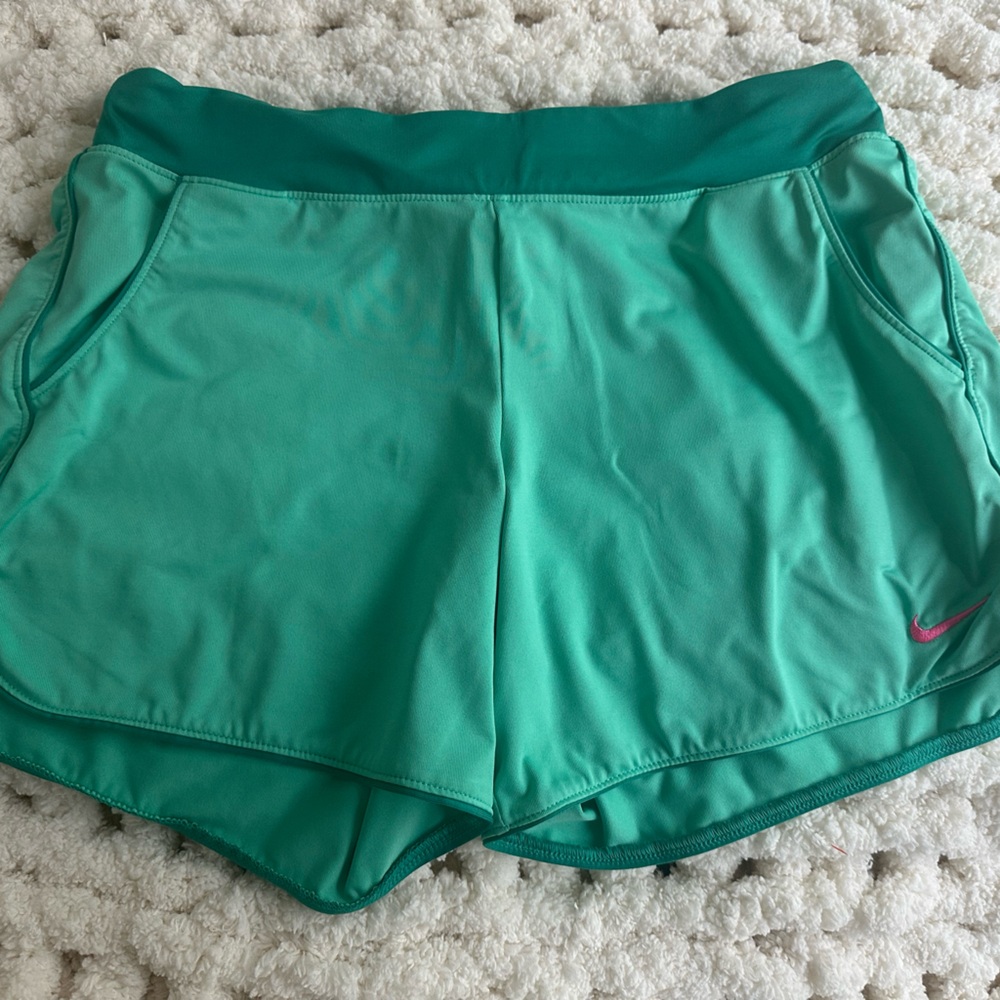 |Nike| Active Shorts